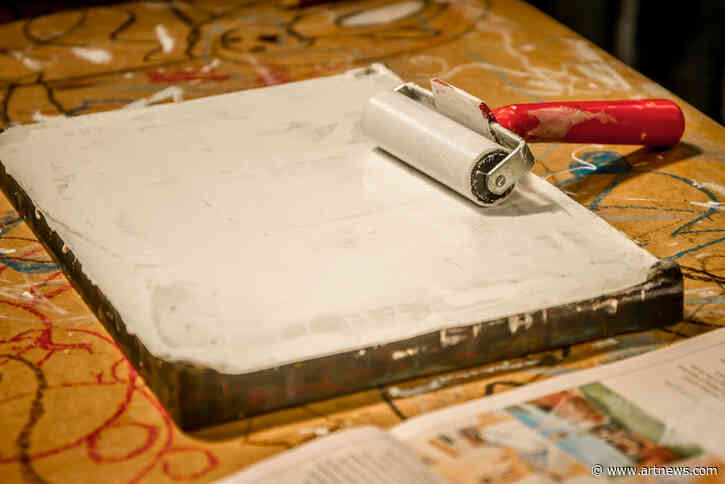 The Best Rubber Rollers and Brayers for Printmaking, Painting, and More