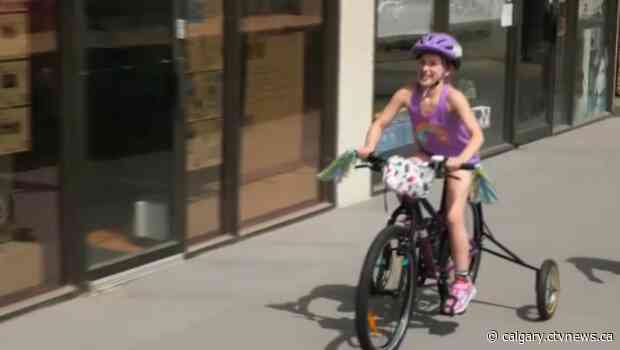 New adaptive bike bought for Calgary girl who lost bike to theft