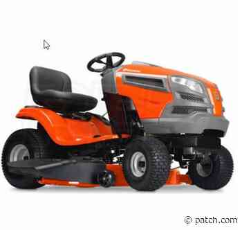 Husqvana 42” Riding Lawn Mover Model T343 with Bagger - Chelmsford, MA - Patch.com