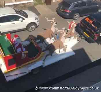 WATCH: Santa and his elves zoom down the street dancing to ABBA - Chelmsford Weekly News