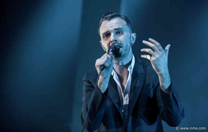 Watch Hurts’ arty first performance of comeback single ‘Voices’