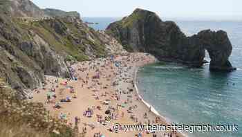 Stay away pleas ignored as beach-goers and cliff jumpers return to Durdle Door