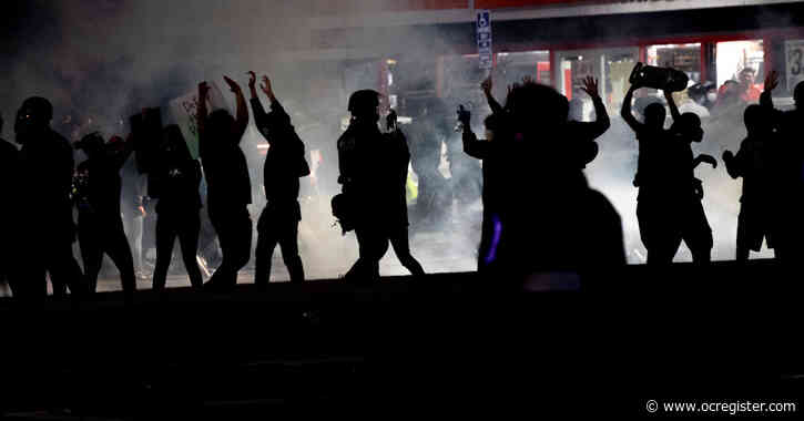 Santa Ana mayor declares curfew after night of violence at George Floyd protest