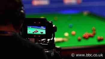 Coronavirus: How snooker became the first sport to return to live TV action in Britain - BBC News