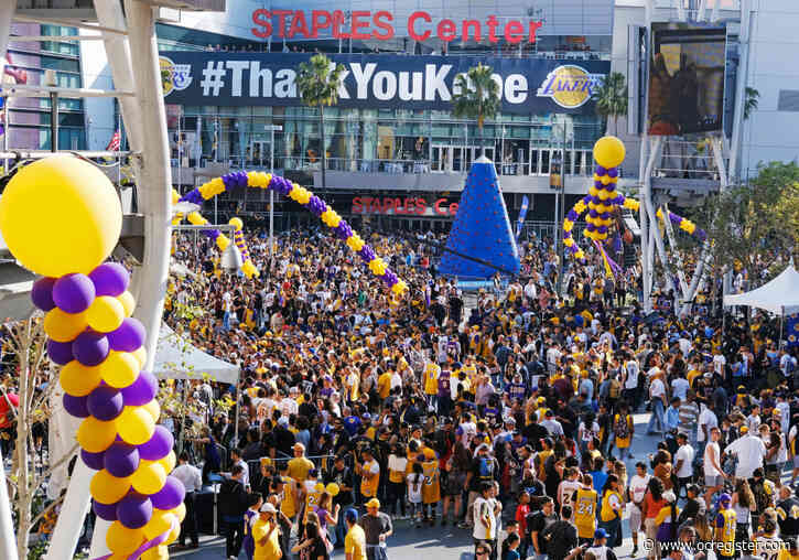 Future of stadiums, arenas promises high tech, low capacity
