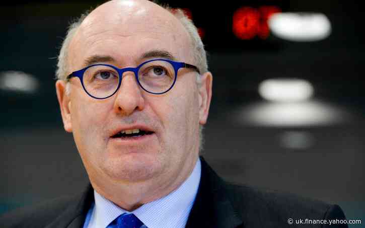 EU trade chief Hogan eyes bid for WTO leadership