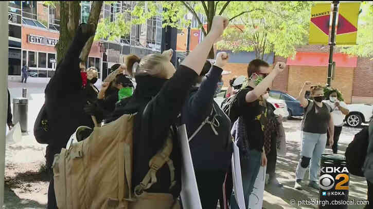A Second Day Of Smaller Protests Around Pittsburgh Remain Peaceful