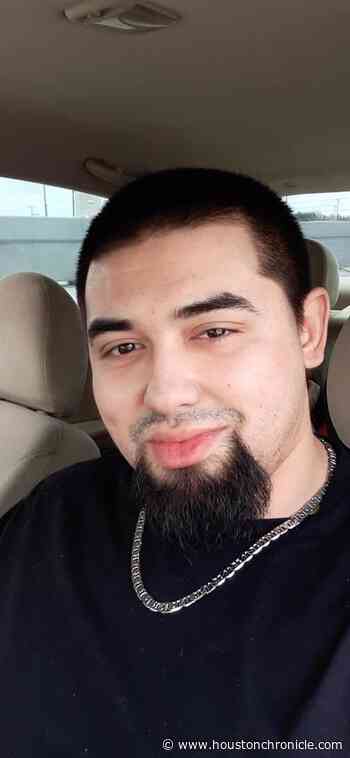 Houston police ask FBI to review fatal shooting of kneeling man - Houston Chronicle