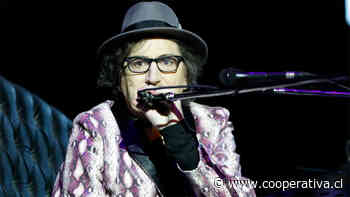 Charly García está "de buen ánimo" y seguirá hospitalizado en Buenos Aires - Cooperativa.cl
