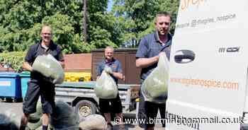 How recycling your garden waste can help St Giles Hospice