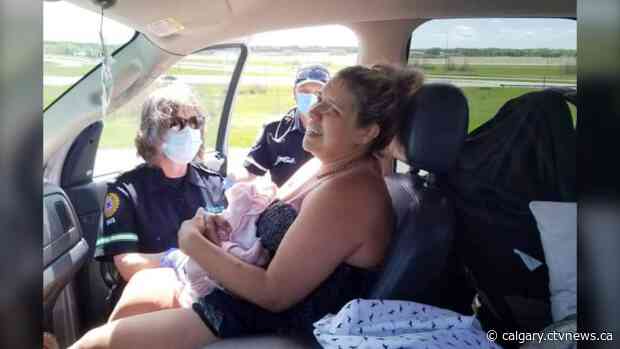 'Couldn’t think of a better way to give birth': Okotoks mom delivers baby on overpass
