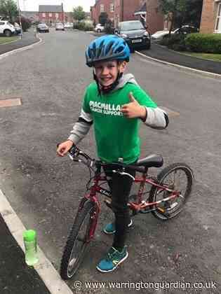 Youngster raises £1,000 to help Macmillan Cancer Support
