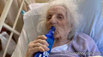 Una mujer de 103 años vence el coronavirus y celebra con una cerveza fría - CNN México.com