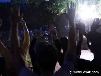 Contact tracers concerned police tracking protesters will hurt COVID-19 aid     - CNET