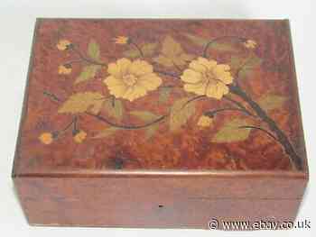Antique Boxset Box For Jewelry Wood Magnifier D'Mahogany And Marquetry