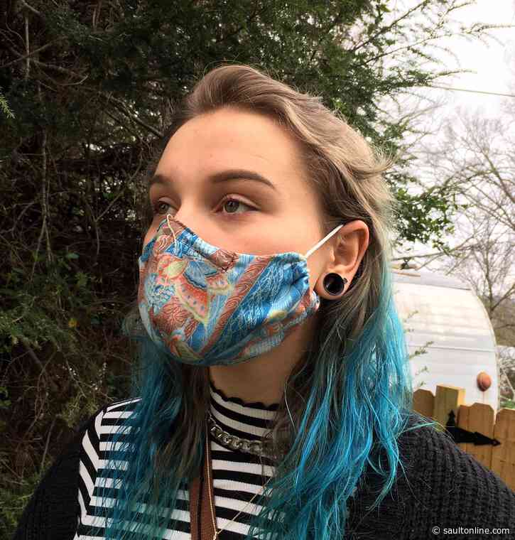 Passengers and employees at Pearson airport must now wear masks ‘at all times’