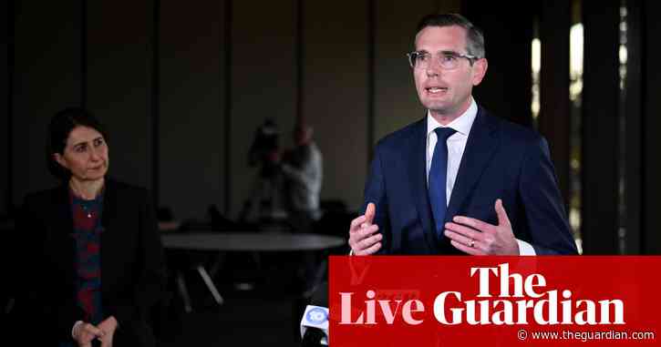 Coronavirus Australia latest updates: NSW healthcare workers protest pay freeze as legal threat to Queensland border closure looms  – live news