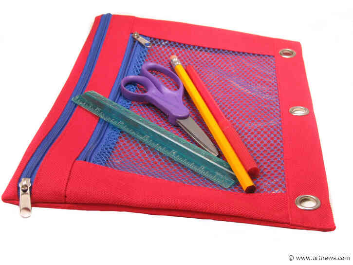 To Store Your Drawing and Writing Tools, Use the Best Mesh Pencil Cases