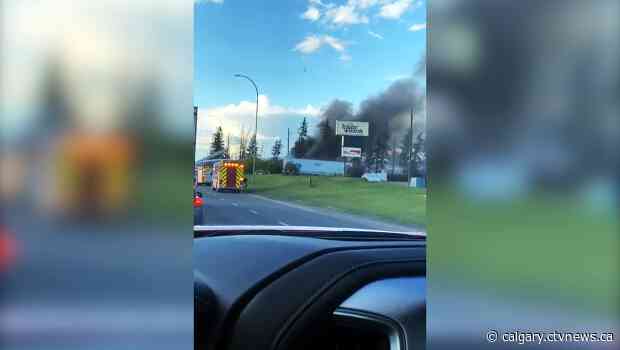 Trailer fire in southeast Calgary extinguished