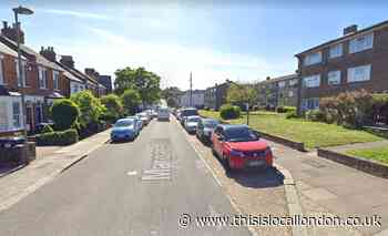Man charged possession of imitation firearm in Barnet