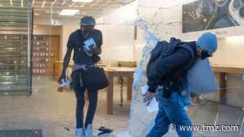 Apple Store Looters Won't Be Able To Use Or Pawn Stolen Gadgets