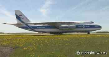 One of world’s biggest cargo planes lands at Edmonton International Airport - Globalnews.ca