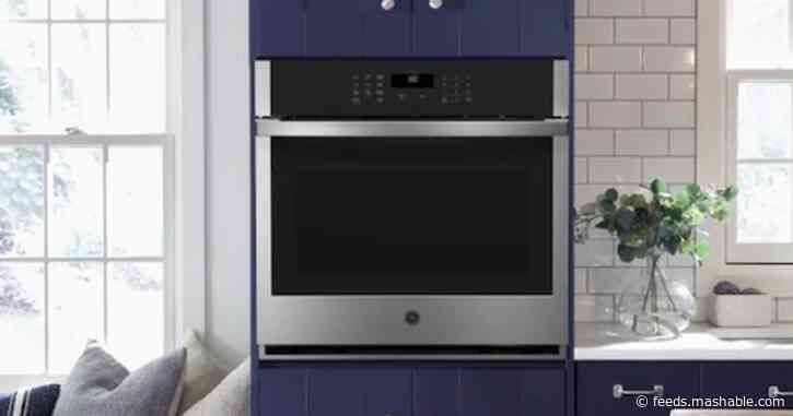 Transform your kitchen with this major appliance sale at Lowe's