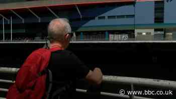 Coronavirus: Father and son reunited across River Taff