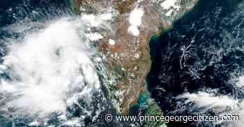 Indian metropolis of Mumbai braces for rare cyclone - Prince George Citizen
