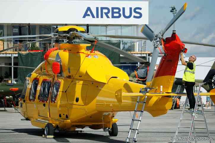U.S. board urges helicopter manufacturers to add crash-data recorders
