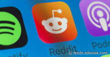 Former Reddit CEO Ellen Pao Rips Current Reddit CEO Steve Huffman