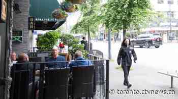 Ontario will make  decision ‘within the week’ on reopening restaurant patios using regional approach