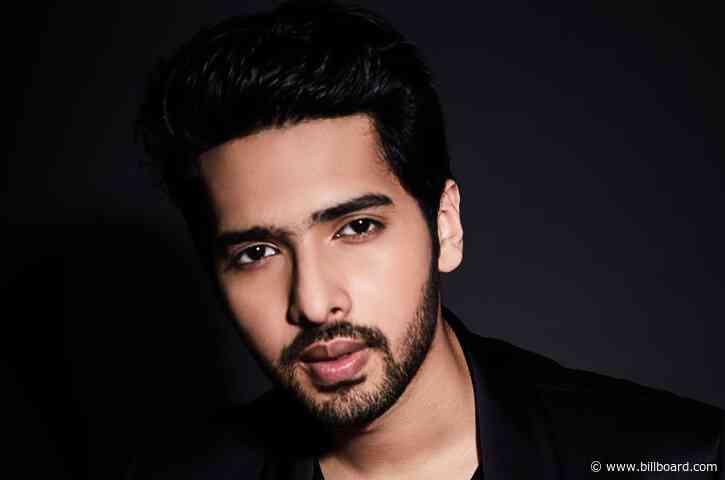 Armaan Malik Debuts Coronavirus-Inspired Song ‘What in the World’ During Billboard Live At-Home