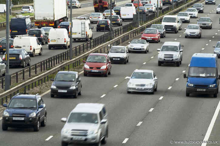 Latest live M25 traffic news