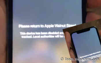 Looted iPhones show this message after Apple Store theft