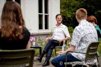 Mark Rutte feliciteert geslaagde scholieren tijdens online End Of Exams Party
