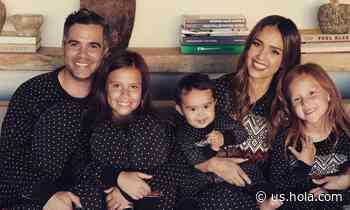 Jessica Alba on having honest conversations about racism with her and Cash Warren’s children - HOLA USA