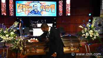 Sharpton gives impassioned eulogy: US kept 'knee on our neck'