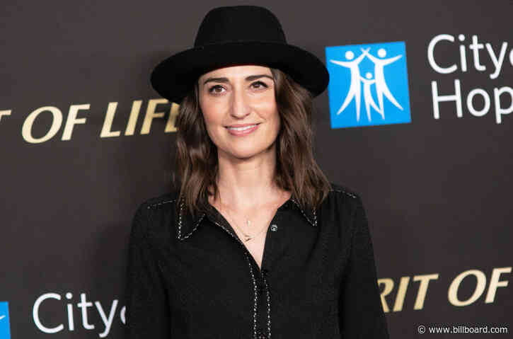 Sara Bareilles, Debra Messing & More Applaud New York Theaters Opening Their Doors for Protestors