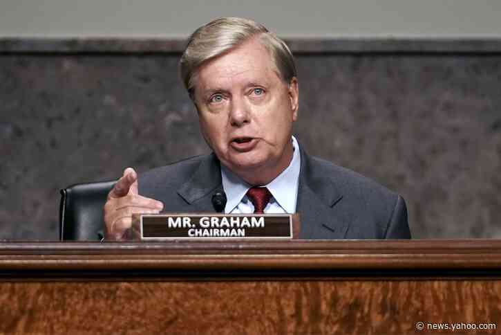 Raw feelings abound as Senate turns back to Russia probe