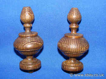Antique Pair Of Finials Wooden, Oak Solid - Turning Hand - No ° 6