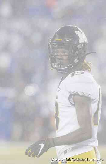 Scott makes transfer official; heading home to Houston - Fairfield Sun Times