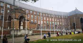 'Take the knee' tribute to George Floyd met with a Nazi salute