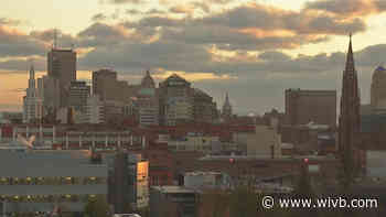 PathStone Enterprise Center receives $20,000 donation from Five Star Bank