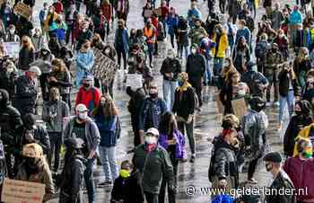 LIVE | Black Lives Matter protest op Jaarbeursplein Utrecht begonnen