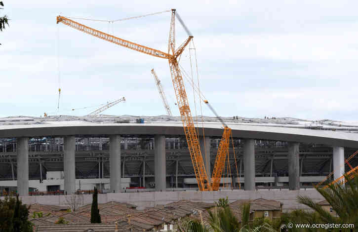 Construction worker dies after fall at SoFi Stadium in Inglewood
