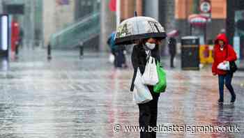 Heavy showers and gales over weekend as temperature drops