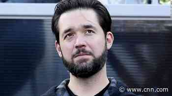 Reddit cofounder quits board, tells company to replace him with black candidate