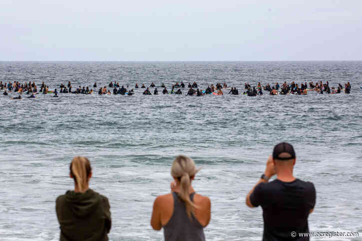 Surfers hold paddle outs to memorialize George Floyd