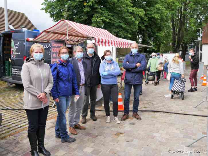 Succesvolle start van boerenmarkt met plattelandskarakter in Landegem